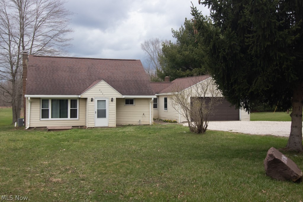 2621 Ranfield Road Mogadore, OH 44260 - Photo 1 of 19