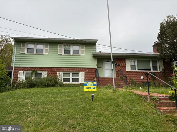 $4,500 | 1744 Great Falls Street, McLean, VA 22101