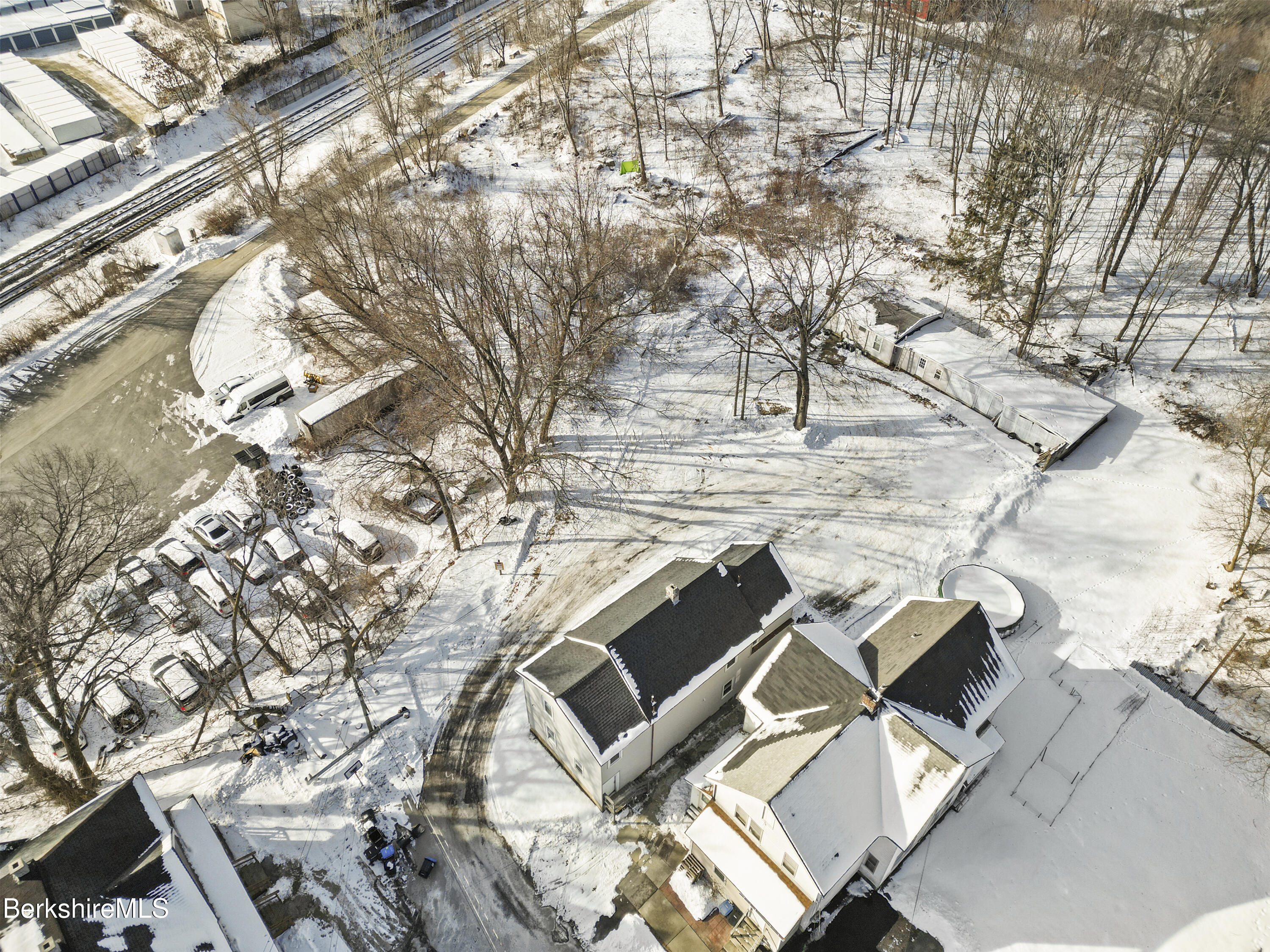 1 1/2 Cherry Street Pittsfield, MA 01201 - Photo 17 of 23 a view of outdoor space