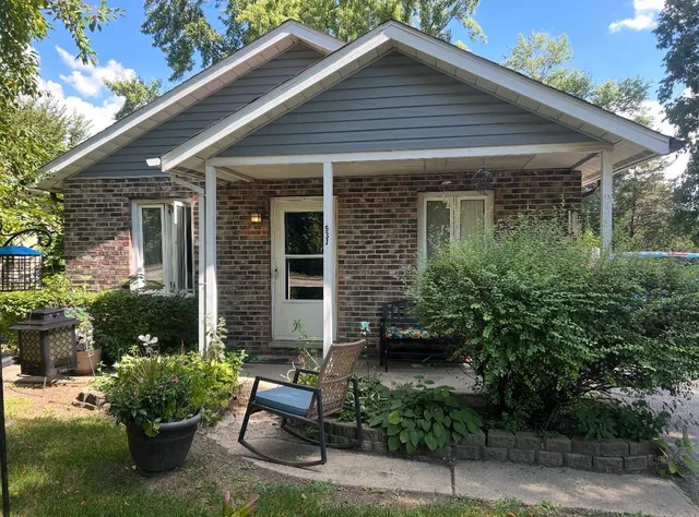 $215,000 | 931 North Fairfield Road, Round Lake Beach, IL 60073
