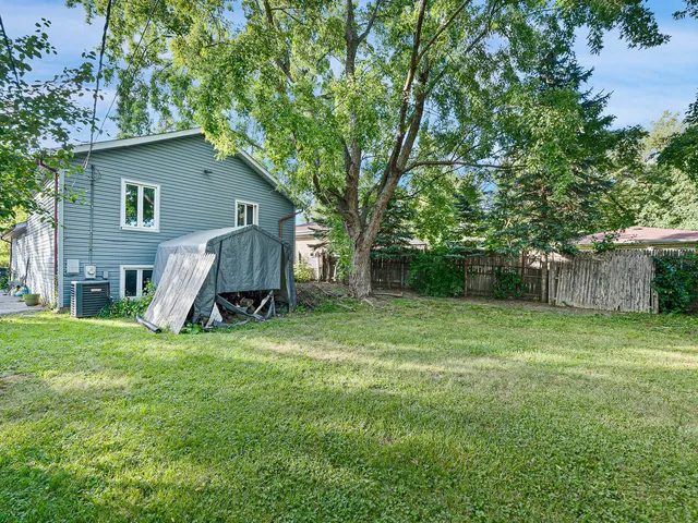 $215,000 | 931 North Fairfield Road, Round Lake Beach, IL 60073