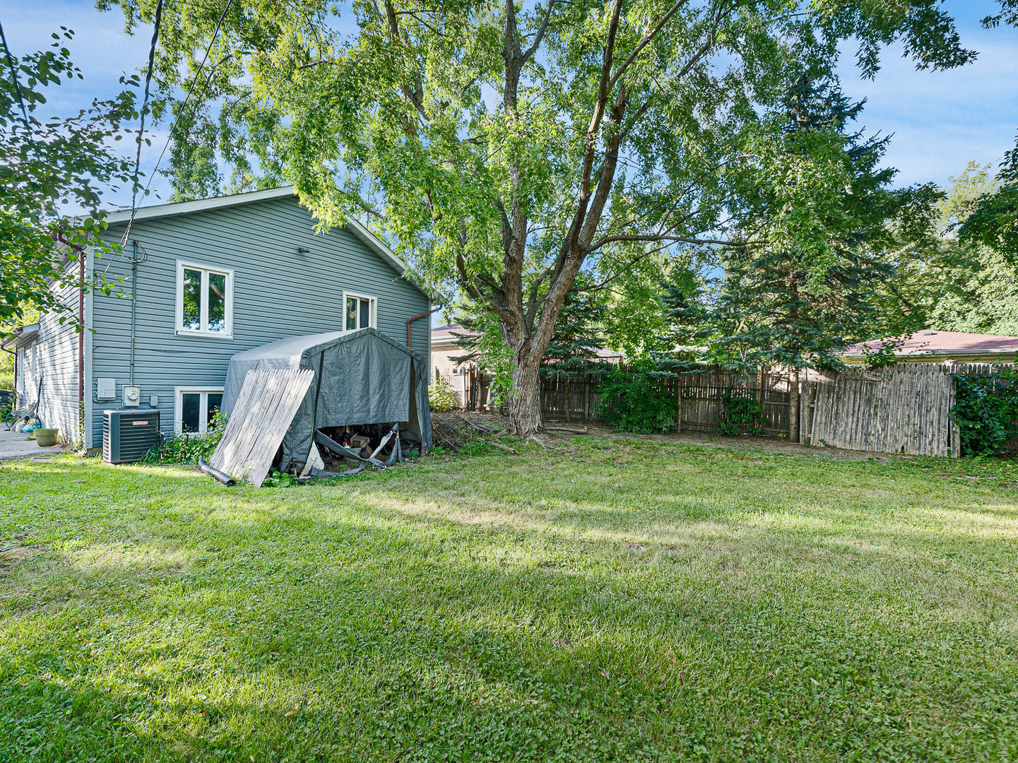 931 North Fairfield Road Round Lake Beach, IL 60073 - Photo 17 of 19