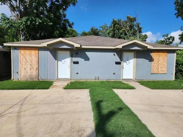 $119,900 | 5315 Colonial Avenue, Dallas, TX 75215