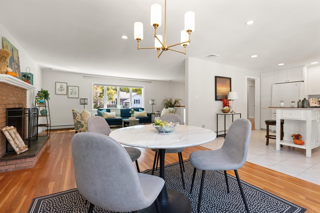 29 Lawndale Road Stoneham, MA 02180 - Photo 13 of 40