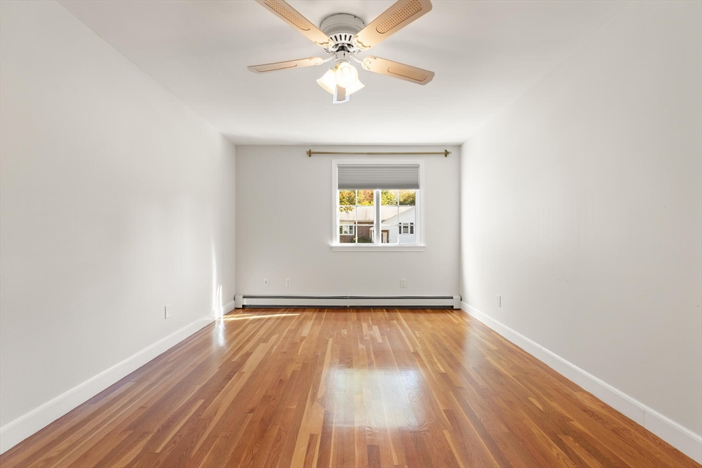 29 Lawndale Road Stoneham, MA 02180 - Photo 19 of 40