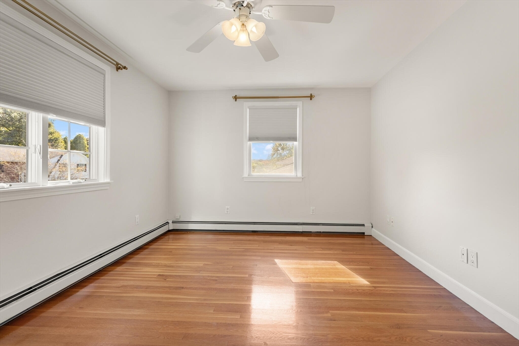 29 Lawndale Road Stoneham, MA 02180 - Photo 20 of 40