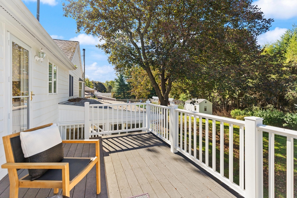 29 Lawndale Road Stoneham, MA 02180 - Photo 36 of 40