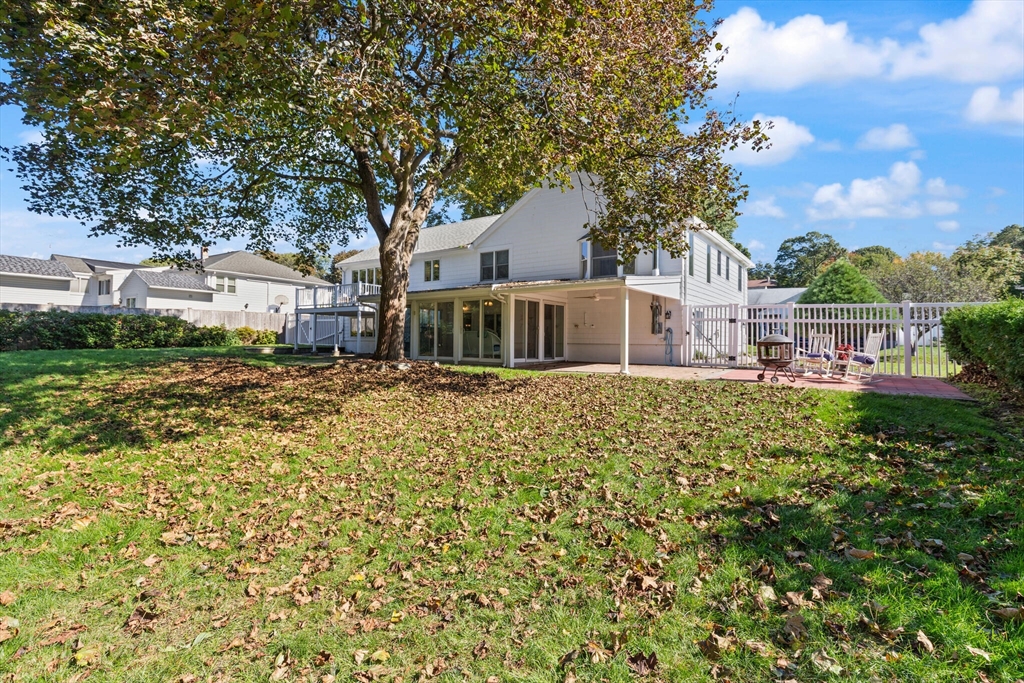 29 Lawndale Road Stoneham, MA 02180 - Photo 40 of 40