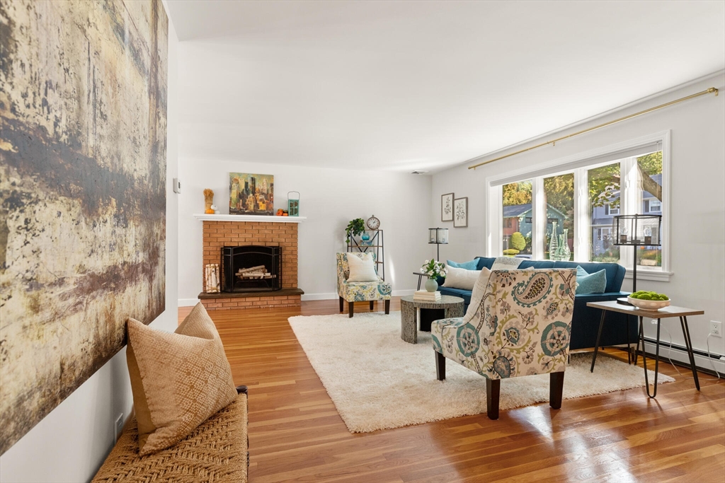 29 Lawndale Road Stoneham, MA 02180 - Photo 7 of 40