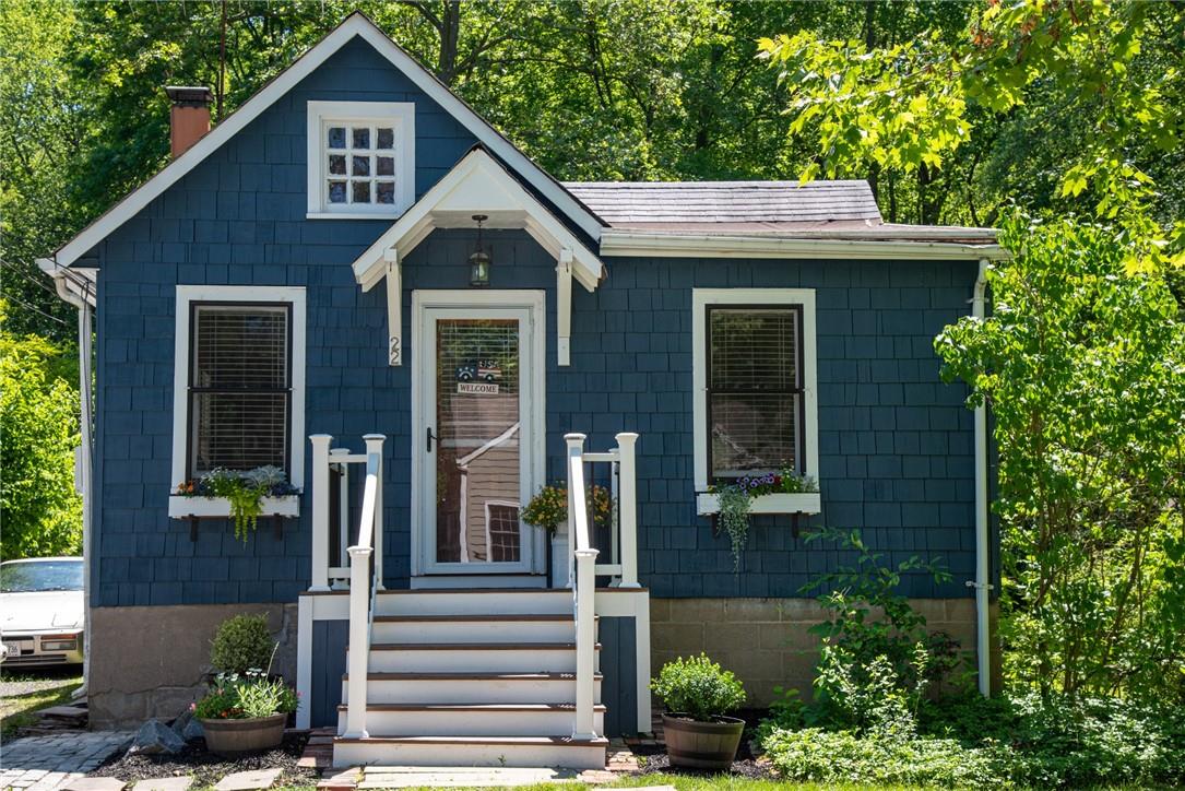 "Bluebell Cottage" lovingly restored to namesake blue.