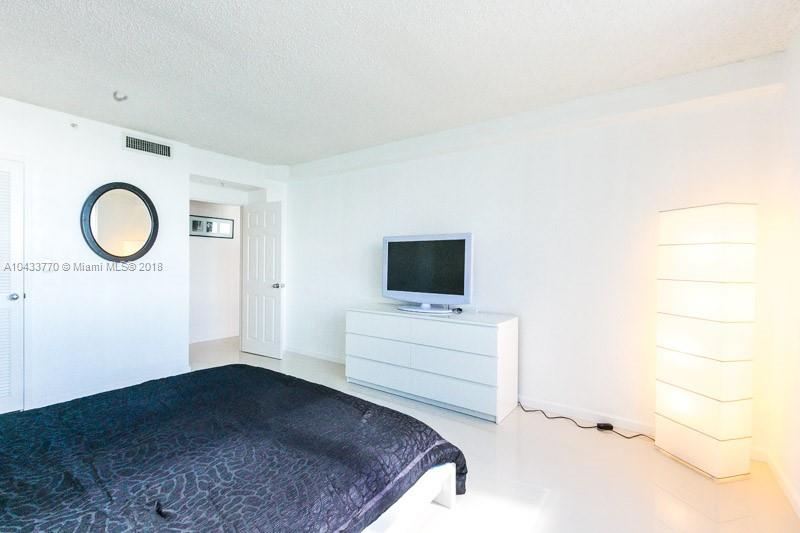 1500 Bay Road, Unit 820S Miami Beach, FL 33139 - Photo 12 of 26