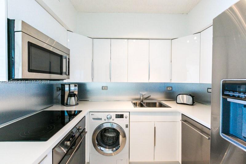 1500 Bay Road, Unit 820S Miami Beach, FL 33139 - Photo 14 of 26