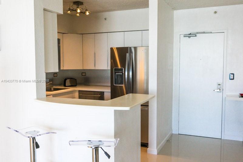 1500 Bay Road, Unit 820S Miami Beach, FL 33139 - Photo 16 of 26