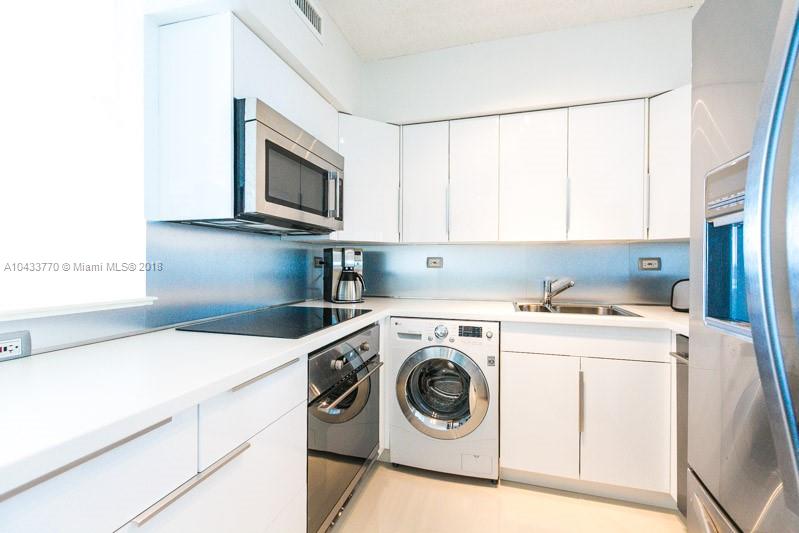 1500 Bay Road, Unit 820S Miami Beach, FL 33139 - Photo 19 of 26