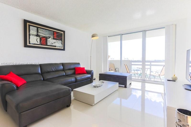 1500 Bay Road, Unit 820S Miami Beach, FL 33139 - Photo 5 of 26