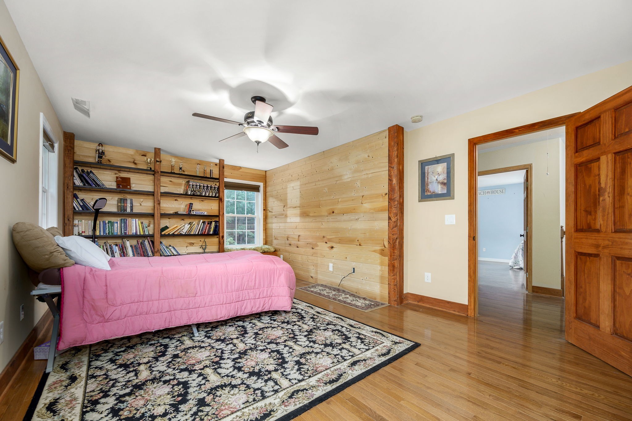 745 Union Ridge Road Wartrace, TN 37183 - Photo 43 of 76 a bedroom with furniture and a rug