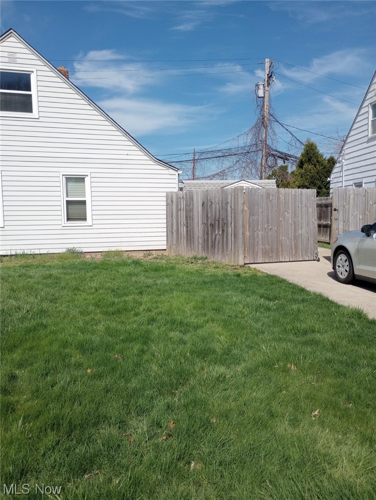 465 Babbitt Road Euclid, OH 44123 - Photo 3 of 28 privacy fence in rear yard
