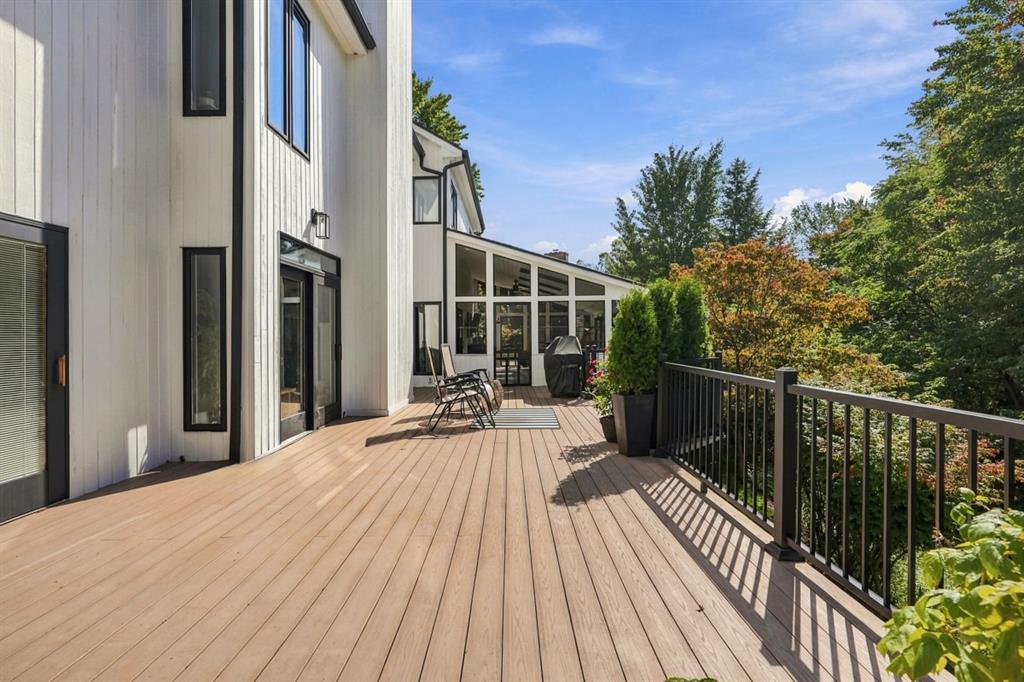 215 Timber Ridge Road Pittsburgh, PA 15238 - Photo 21 of 48 Gallery Image 21