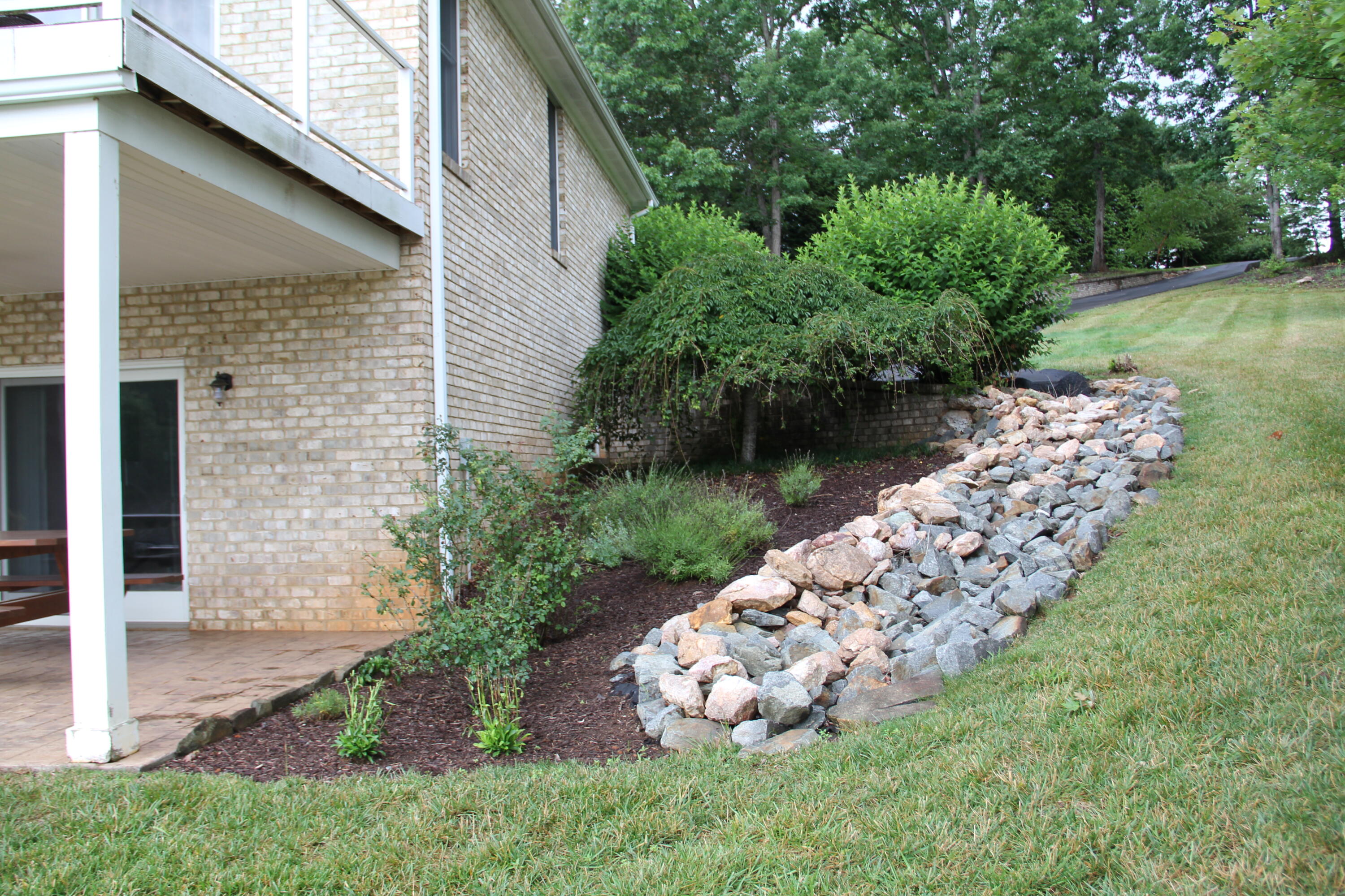 4 Calypso Road Moneta, VA 24121 - Photo 71 of 78 a garden with lots of trees