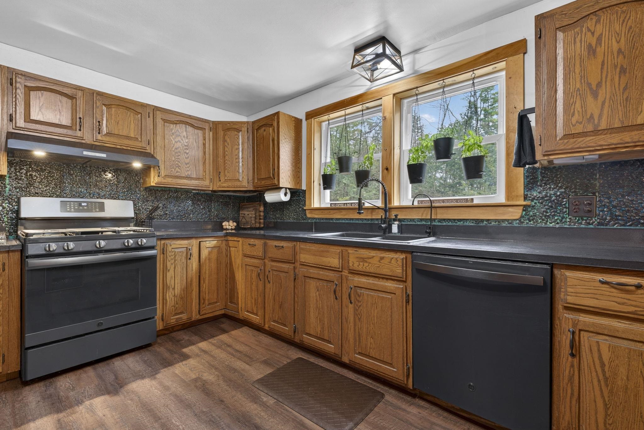 333 Roby Road South Sutton, NH 03273 - Photo 22 of 60 Gallery Image 22