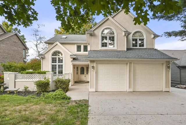 $644,900 | 20422 Matterhorn Drive, Lawrenceburg, IN 47025