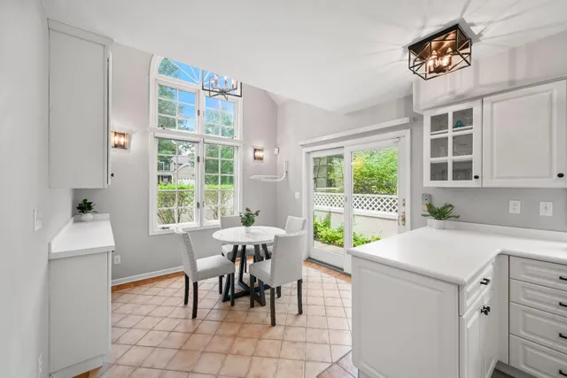 $644,900 | 20422 Matterhorn Drive, Lawrenceburg, IN 47025