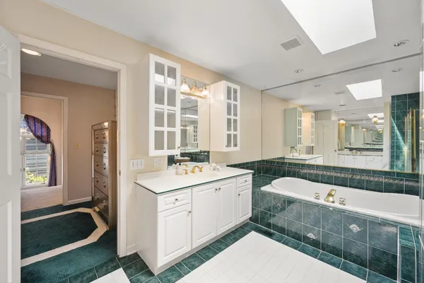 $600,000 | 20422 Matterhorn Drive, Lawrenceburg, IN 47025