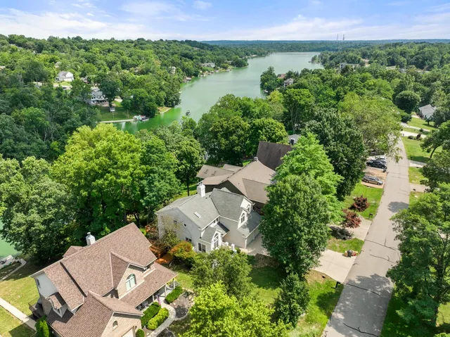 $644,900 | 20422 Matterhorn Drive, Lawrenceburg, IN 47025