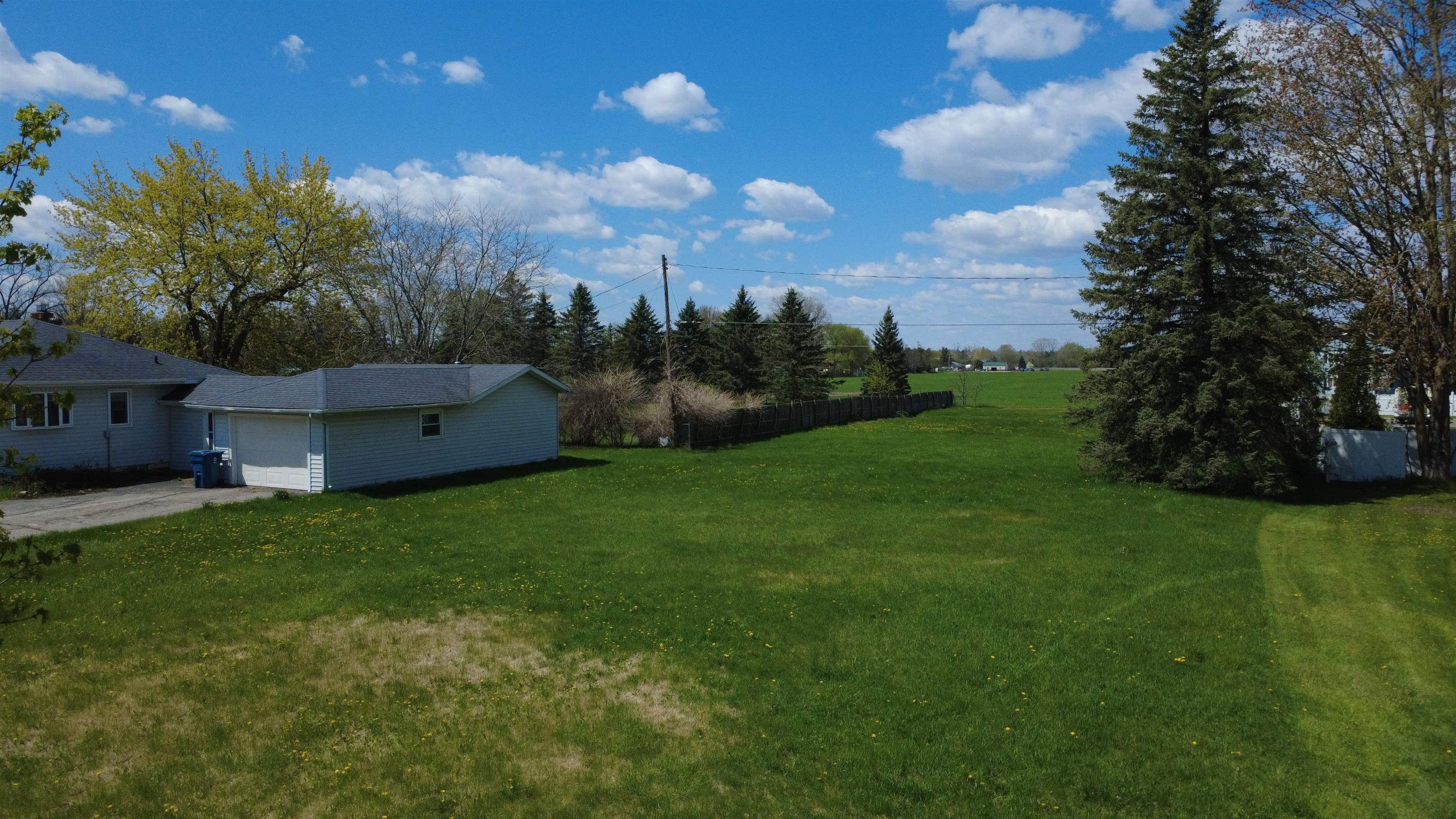 205 Court Street North, Unit LOT: 321 Standish, MI 48658 - Photo 2 of 6