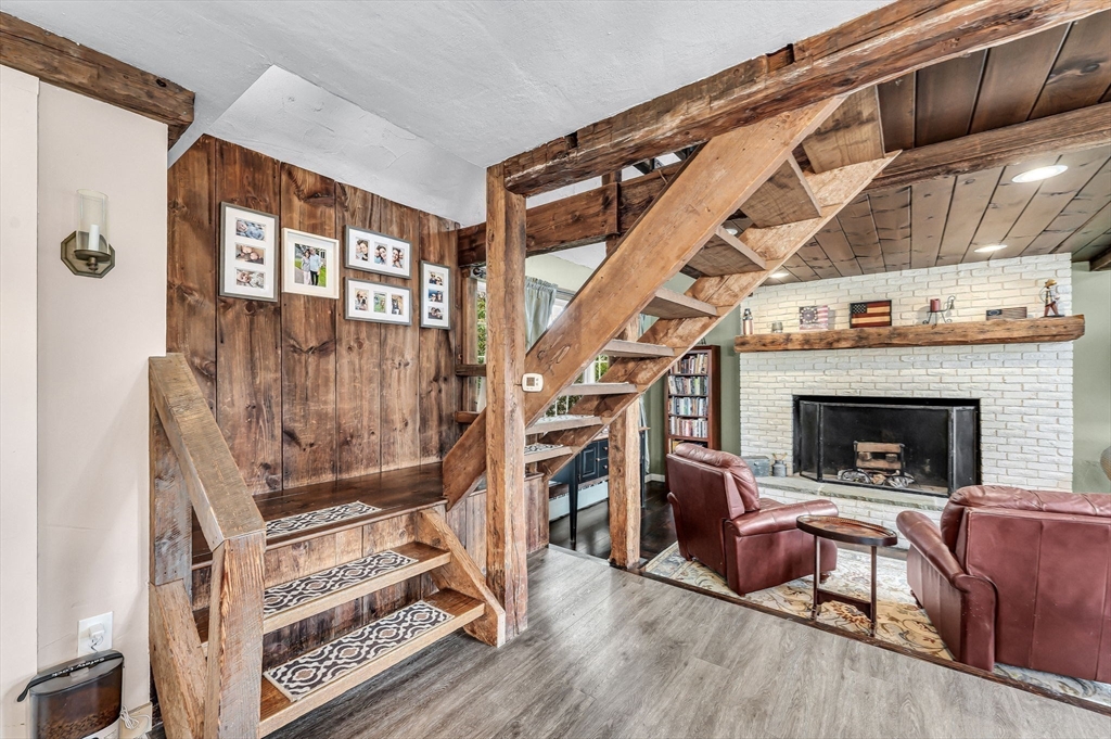 15 High Street Suffield, CT 06078 - Photo 16 of 40