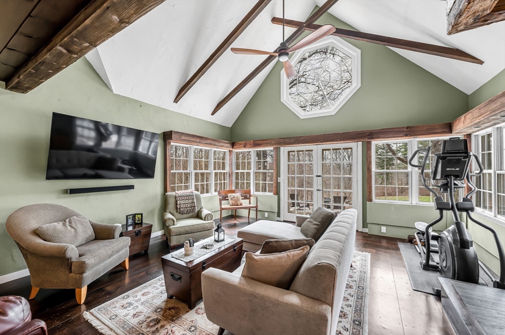 15 High Street Suffield, CT 06078 - Photo 18 of 40