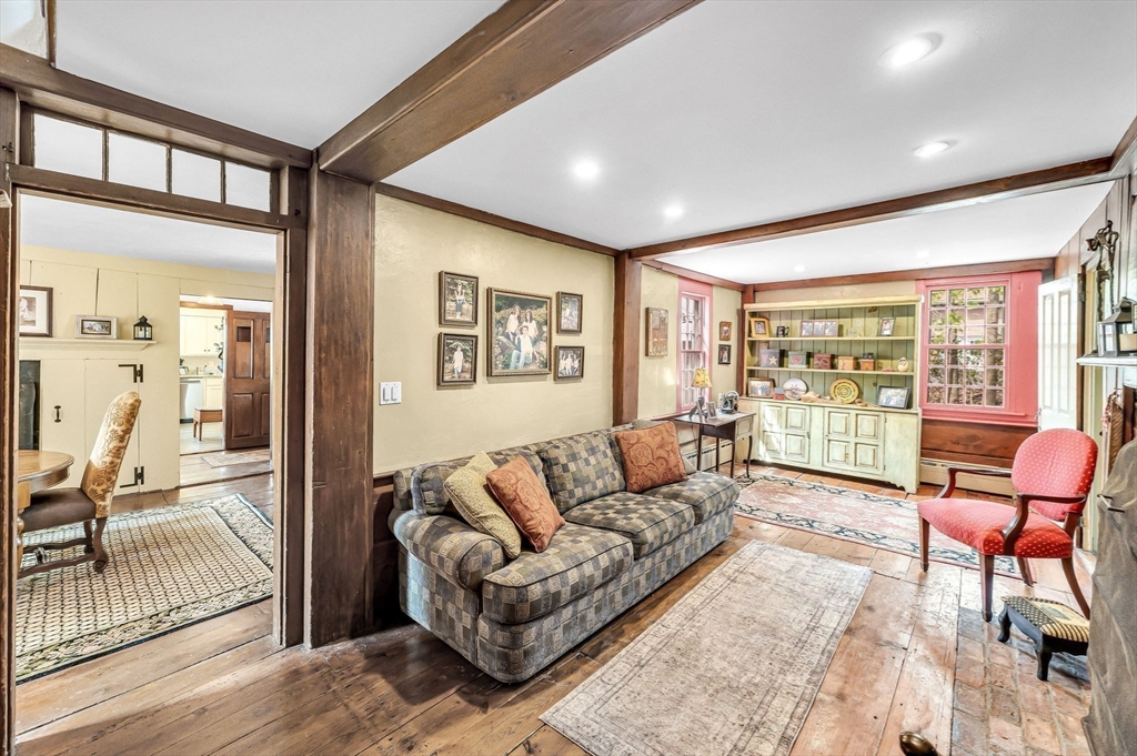 15 High Street Suffield, CT 06078 - Photo 22 of 40