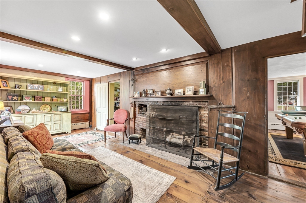 15 High Street Suffield, CT 06078 - Photo 23 of 40