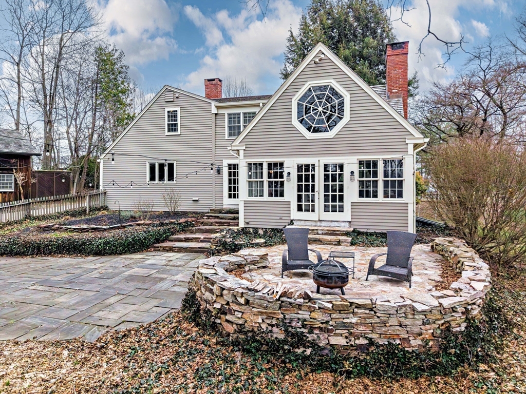 15 High Street Suffield, CT 06078 - Photo 3 of 40