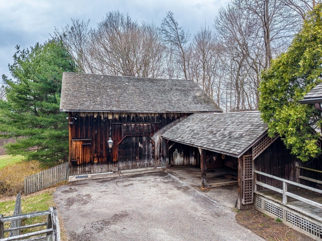 15 High Street Suffield, CT 06078 - Photo 35 of 40