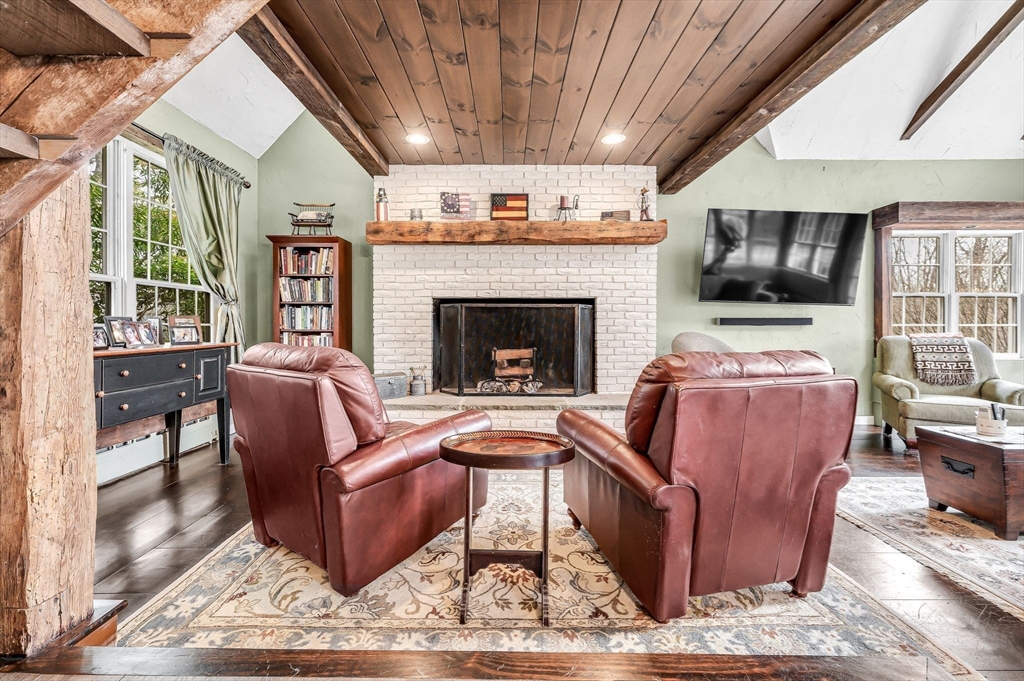 15 High Street Suffield, CT 06078 - Photo 36 of 40