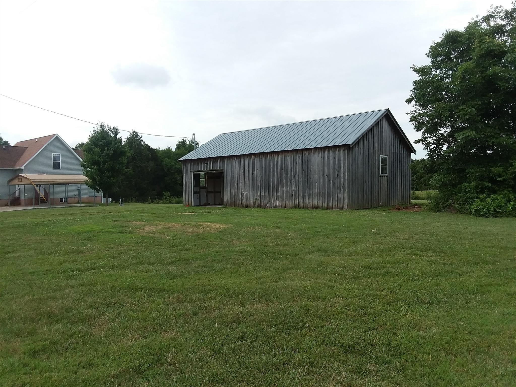 976 Double Bridge Road Lewisburg, TN 37091 - Photo 23 of 25 Shop has approx. 850sqft. floor space