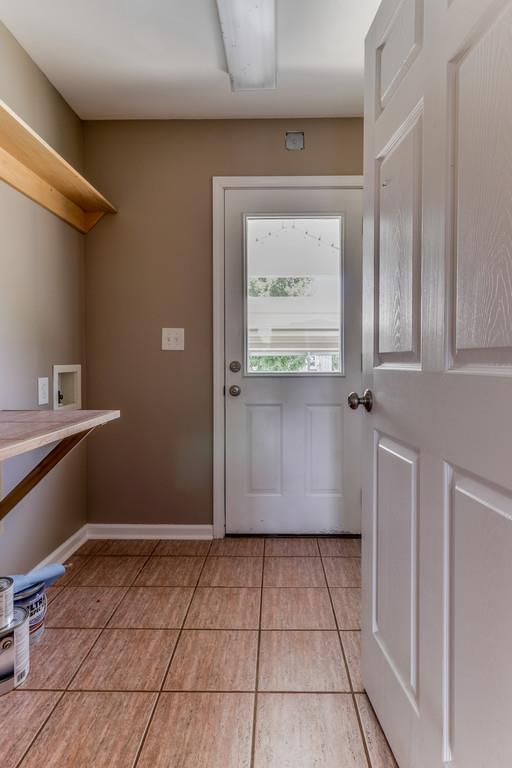 976 Double Bridge Road Lewisburg, TN 37091 - Photo 6 of 25 Utility Room