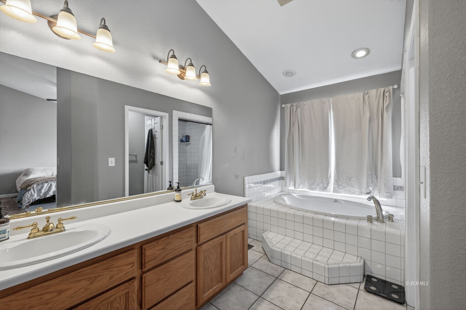 407 Flora Drive Spring Creek, NV 89815 - Photo 26 of 50