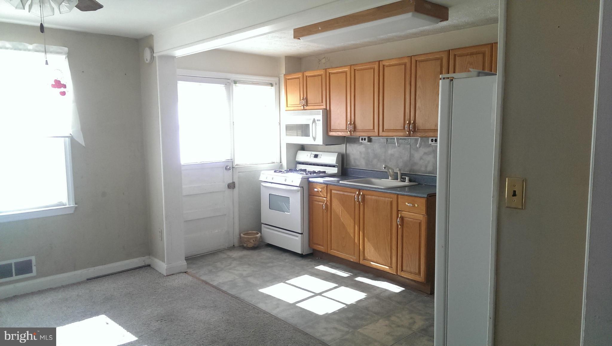 1956 Eastfield Road Baltimore, MD 21222 - Photo 8 of 23 Kitchen