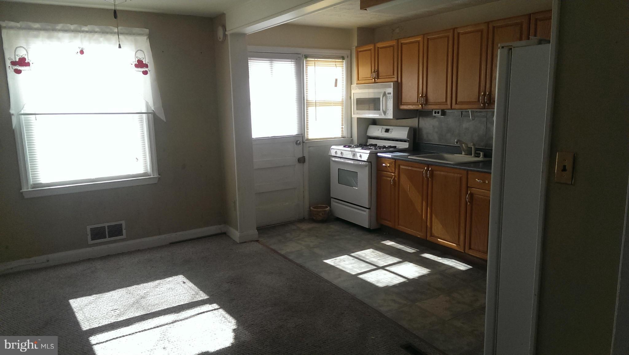 1956 Eastfield Road Baltimore, MD 21222 - Photo 9 of 23 Kitchen