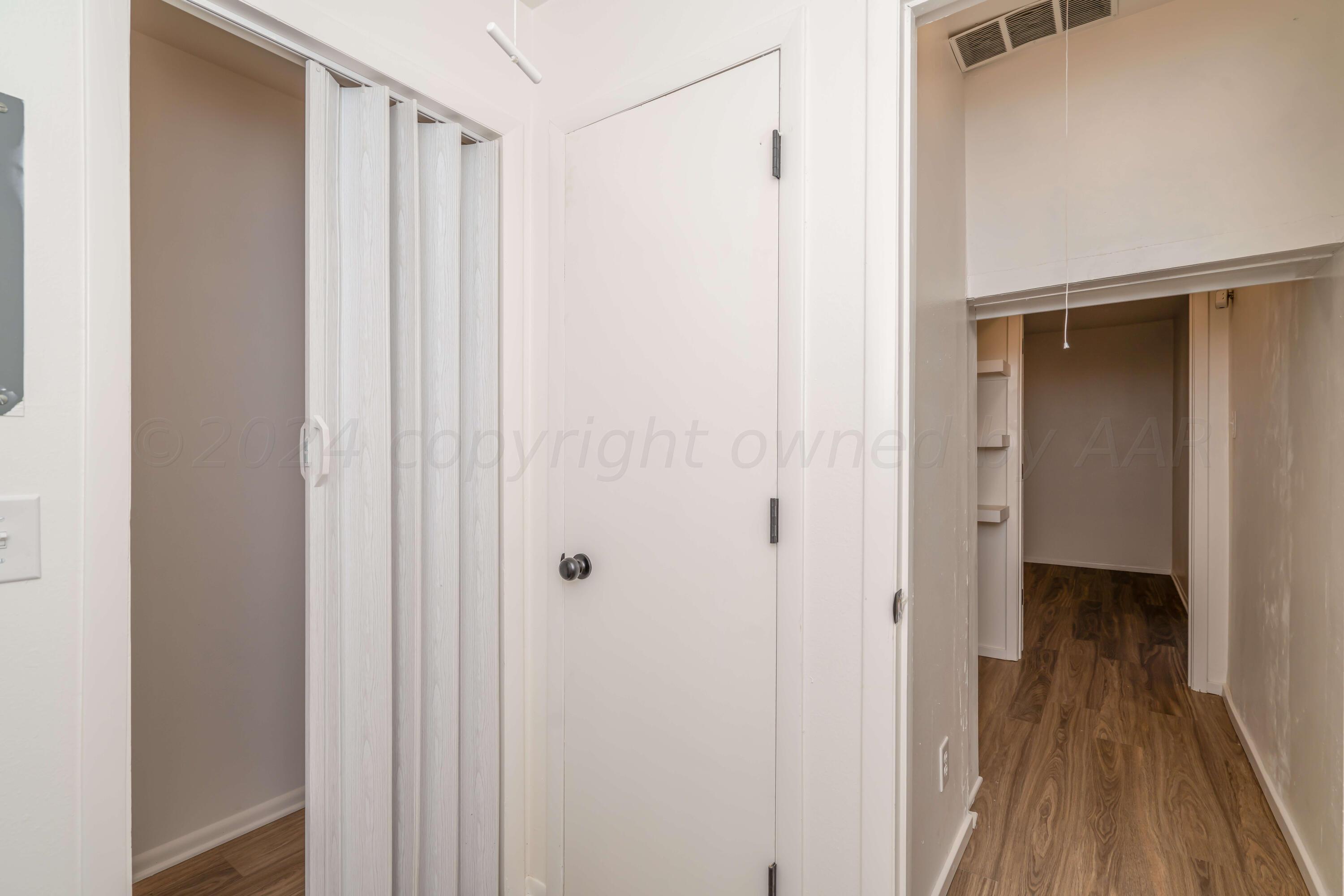 5018 South Bonham Street Amarillo, TX 79110 - Photo 33 of 39 Back hallway closet