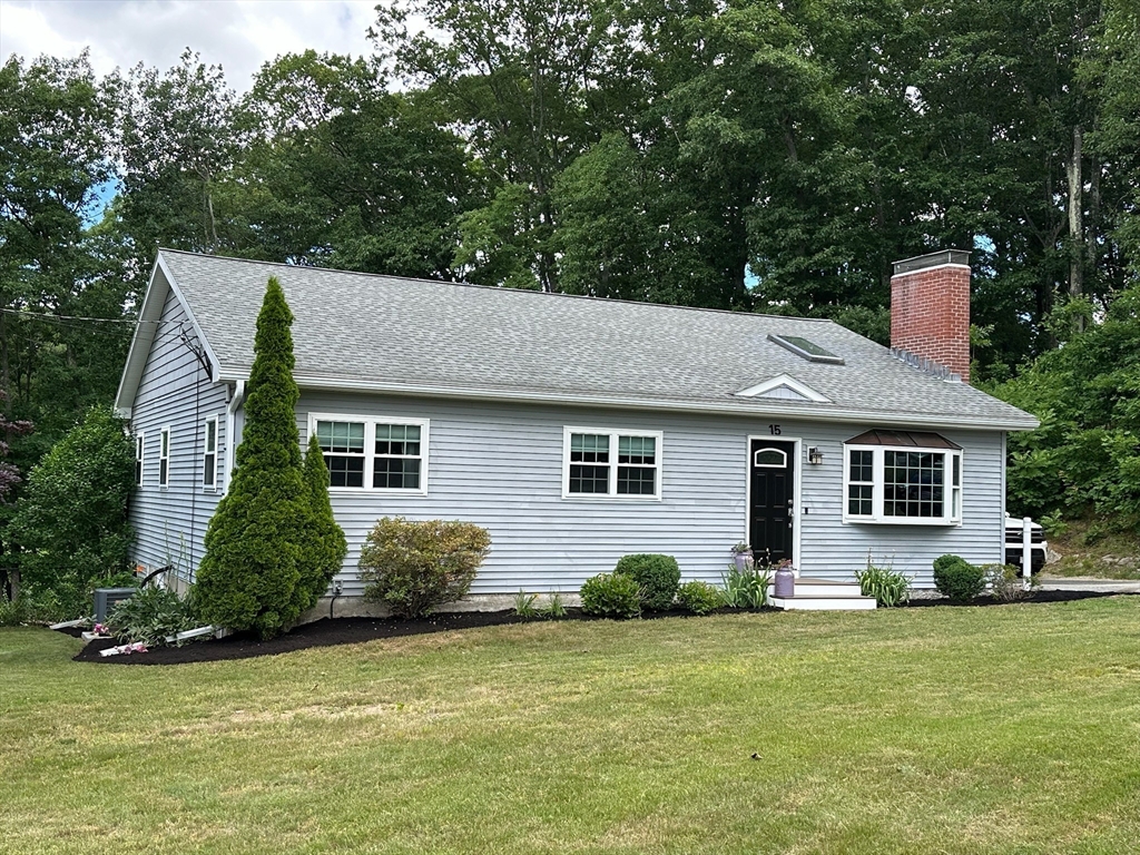 15 Mc Intosh Road Chelmsford, MA 01824 - Photo 2 of 30