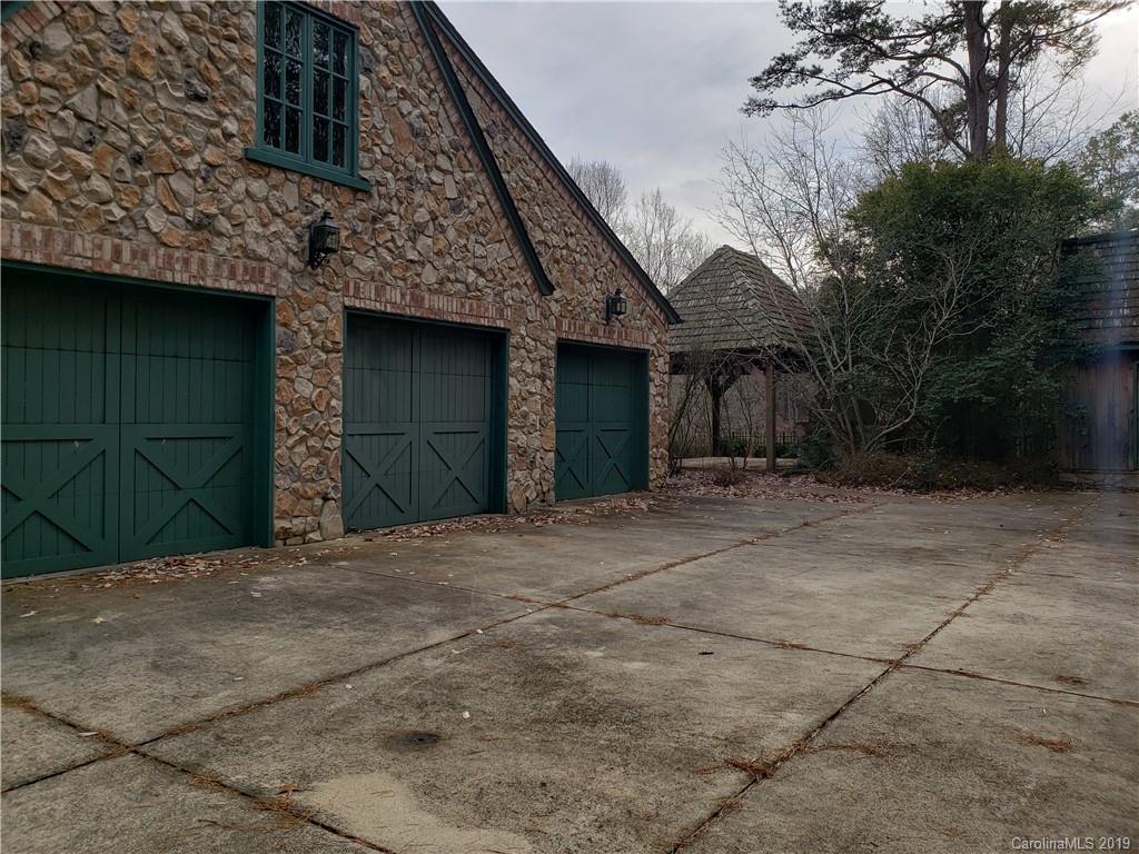 1017 Baron Road Waxhaw, NC 28173 - Photo 4 of 42 Gallery Image 4