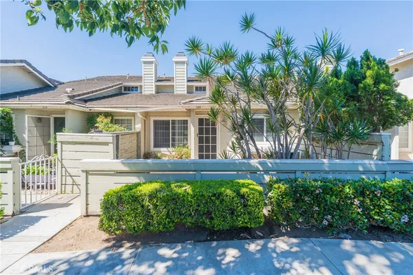 $624,900 | 520 North Wake Forest Drive, Unit 96, Anaheim, CA 92801