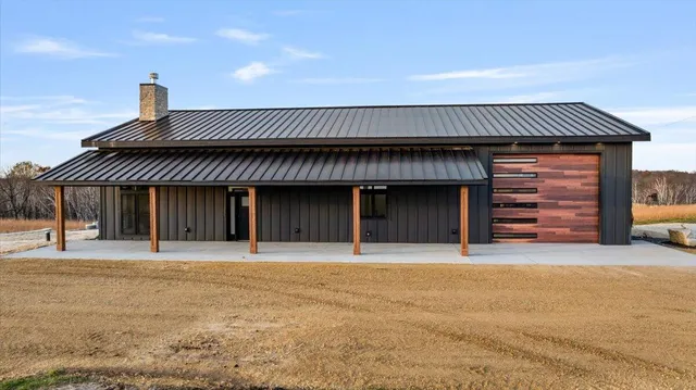 $2,675,000 | N23415 Oak Ridge Drive, Galesville, WI 54630