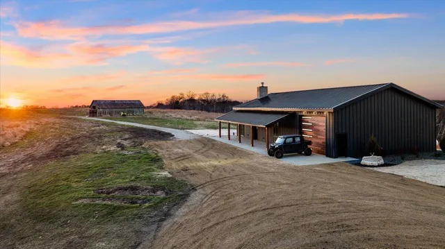 $2,675,000 | N23415 Oak Ridge Drive, Galesville, WI 54630