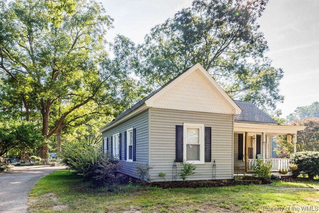 182-184 Old Stage Road Toano, VA 23168 - Photo 20 of 39 Gallery Image 20