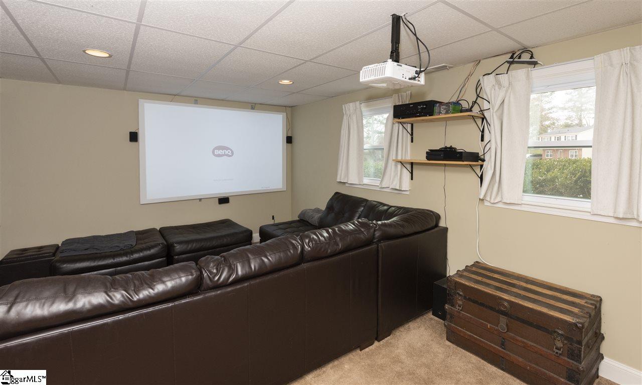 213 Sherwood Road Easley, SC 29640 - Photo 23 of 33