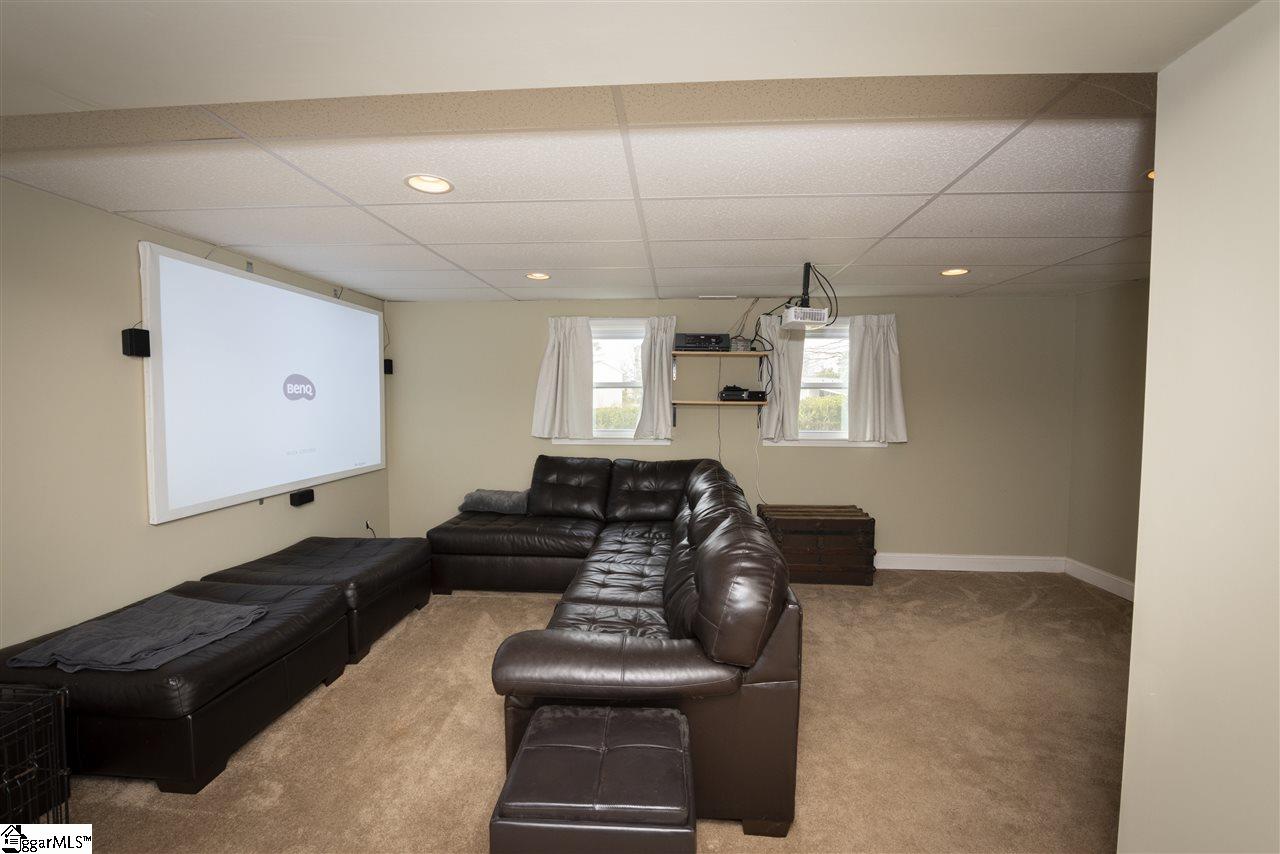 213 Sherwood Road Easley, SC 29640 - Photo 25 of 33